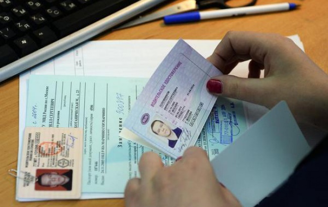 Какие нужны документы для замены водительского удостоверения в ГИБДД?
